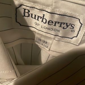 White bottom up Burberry